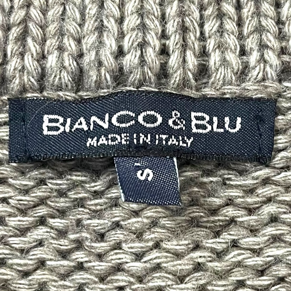 Bianco & Blue Wool Blend Tailored Lace and Bobble Chunky Cardigan in Grey - Picture 15 of 16